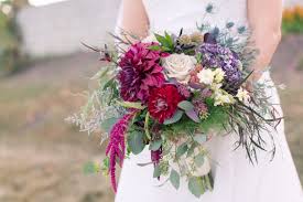 Admission included a bag for apples and a hay ride to the orchards, where we were met by guides who explained which kinds of apples were available for picking. Wedding Flowers Wedding Florists Woodstock Il Apple Creek Weddings