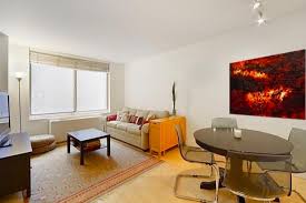 Er hat sich sehr bemüht unseren ansprüchen an die wohnung gerecht zu werden, obwohl das nicht ganz leicht war. Wohnungen Penthauser Lofts Stadthauser In New York Nyc Immobilien