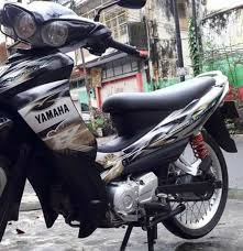 Yamaha jupiter z1 2021 tersedia dalam 3 pilihan warna. Jual Lis Body Striping Stiker Yamaha Jupiter Z Silver Hitam Di Lapak Cheung Wie Bukalapak