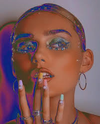 Meg Donnelly Latinoamérica...