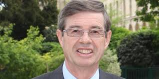 Municipales à Paris : l'ancien maire UMP du 7e candidat contre Rachida Dati