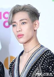Born may 2, 1997), known professionally by his nickname bambam. Got7 Bambam Melts Fans Hearts With His Cute Finger Heart At The 2019 Sbs Gayo Daejun Red Carpet Kpop Chingu Got7 Bambam Got7 Bambam