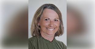 Denise Rhoden's Instagram, Twitter & Facebook