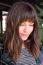 18 Medium Length Hairstyles For Thick Hair Hair Trends 2018 Hair Styles Medium Hair Styles