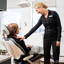 Tooth extraction synonyms, tooth extraction pronunciation, tooth extraction translation, english dictionary definition of tooth extraction. 7 Tips For An Anxiety Free Dental Visit Espire Dental We D Love To See Your Smile Again