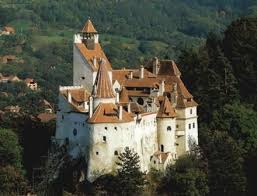 Is drinking a harghita by heineken romania at castelul groazei. Castelul Bran Bran Moeciu Informatii Si Galerie Imagini Hoteluri In Apropiere