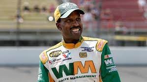Disgruntled fans with confederate flags drove past the main entrance to the alabama race track prior to sunday's race, while a plane flew above the track pulling a as we have stated unequivocally, there is no place for racism in nascar, and this act only strengthens our resolve to make the sport open and. Retired Black Nascar Driver Bill Lester Remembers Being Booed