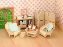 Child's dresser with 4 drawers, bunk beds, which can be separated into 2 single beds, bunk bed ladder, 2 mattresses, 2 blankets, 2 pillows, stuffed. Spielzeug Sylvanian Families Calico Critters Deluxe Living Room Set Green Brown Chair Triadecont Com Br