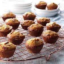 Pecan Pie Mini Muffins Recipe In 2020 Pecan Pie Mini Muffins Mini Pecan Pies Cookies Recipes Christmas