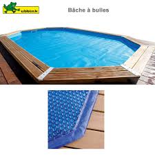 Bache A Bulles Bordee Pour Piscine