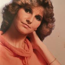 Hey this message is for anyone who wants to . How was the flea market this  pass weekend ? Was it pretty busy?