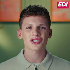 Entertainment Daily UK added a...