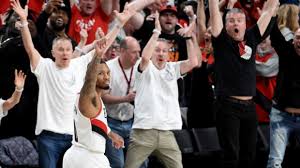 And the sellout crowd went nuts. Buzzer Beater Portland S Damian Lillard Sinks Oklahoma With Incredible 3 Pointer In Nba Playoffs Rt Sport News