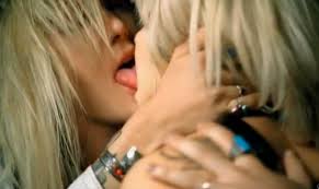 I got payed to kiss LADY GAGA!!! | PeakD