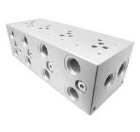 4 Valve Manifold Subplate, D03, Series, #8 SAE Ports