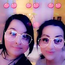 Ashley Drouet's Instagram, Twitter & Facebook