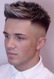 40 Textured Men S Hair For 2021 The Visual Guide Men Hair Highlights Haircuts For Men Men Hair Color