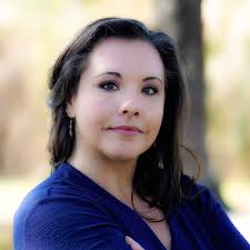 Hire Rochelle Ramirez