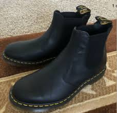 The most popular boot sold, in a beautiful brown leather. Dr Martens Men S Chelsea Boots For Sale Shop New Used Men S Boots Ebay