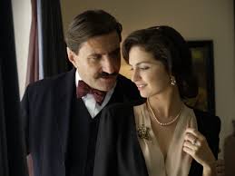 La sua principale attività nel mondo del cinema è quella di interprete e tra i lavori più. Eperjes Karoly