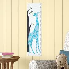 Omar Modern Giraffe Growth Chart