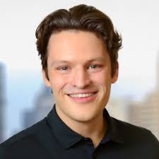 A lot of people meet online these days, some