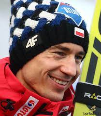Kamil stoch is the winner of the last qualification of the 69th four hills tournament. Spannende Facts Zur Kommenden Saison