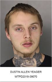 Police Log: Thefts, a Robbery and Holiday Food for WTPD Officers