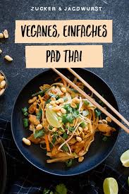 Veganes Pad Thai Mit Huhnchen Rezept Veganes Pad Thai Lebensmittel Essen Thai Essen
