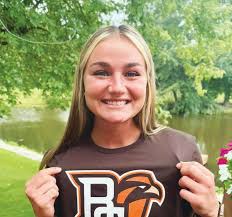 Mathews accepts D1 softball scholarship