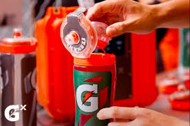 You're told which stats are going to be used for the comparison (either one or two) and how many players are involved (again, it can be one or two), and then you choose. Gatorade S Jill Leccia We Promote Sports Within Young Soccer Players And Document Their Amazing Stories