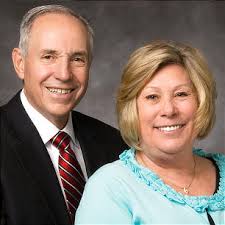 New mission presidents