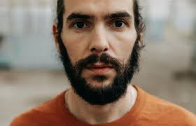 Aktorët dhe ekipi realizues