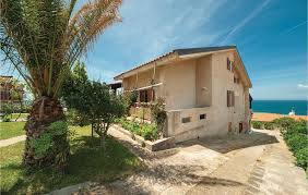 Book with ease today and save up to 40% off self catering accommodation in porto alabe. Holiday Home Apartment 4 Persons Via Della Tramontana 09079 Porto Alabe 140 Igo040 Feline Holidays