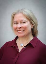 Erin Dilley's Instagram, Twitter & Facebook