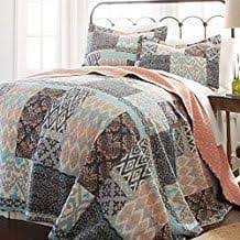 Stay warm all night long with quilts and coverlets from at home. 400 Coral Bedding Ideas Coral Bedding Coral Bedding Sets Bedding Sets
