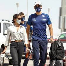 She's the wife of alfa romeo driver, kimi räikkönen. Team George Russell On Twitter Georgerussell63 Arriving With His Girlfriend Carmen At Bah Int Circuit Today Bahraingp F1 Gr63 Teamgr63 Https T Co Knfayhmr1k