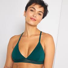 La tendance est au maillot de bain une pièce et ce n'est pas pour nous déplaire. Haut De Maillot De Bain Triangle Femme Vert Lagon Kiabi 2 00