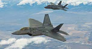 All three variants have similar performance characteristics and the exact same advanced avionics. Differences Between F 22 And F 35 Military Machine