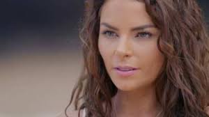 Foto: A atriz Carina Ricco, que também é cantora, promete sensibilizar os  telespectadores de 'Contigo Sim' com sua personagem Beatriz Guardiola.