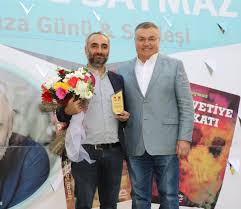 Ankara üniversitesi dil ve tarih coğrafya fakültesi'nden mezun olan şeyda sayar, i̇spanya'daki universidad de. Sevgili Kardesim Ismail Saymaz Mehmet Siyam Kesimoglu Facebook