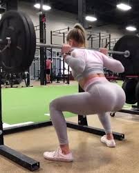 This Super Set Is Super For Your Leg Day Click Through The Whitney S Whitneyysimmons Full Workout Gymshark Legday Fitness Body Fitness Motivation Body Exercise