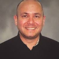 200+ perfiles de «Treadwell»