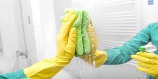 How To Remove Spray Paint From Your Mirror