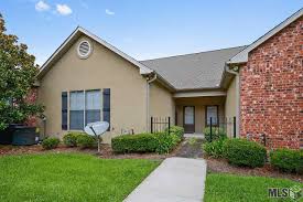 Condo Townhomes For Sale At 809 Summer Breeze Dr Baton Rouge La 70810 Mls 2016010522 Fav T Homes In 2019 Home House Styles T Home