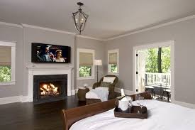 Collingwood, with its lrv of 62 is bang on my magic number! Balboa Mist Benjamin Moore Bedroom Traditional With Wall Mount Tv Traditional Panel Beds Balboa Mist Traditional Bedroom Bedroom Traditional