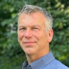 People and Business: Aug. 16