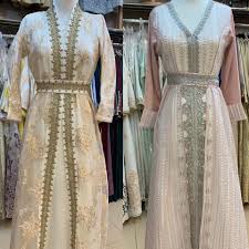 Elegant Dresses In The Exhibition Hall In Al Shaab Village Elegant Dresses Dresses Fashion