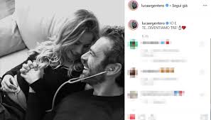 Cristina e luca si sono conosciuti sul set di vacanze ai caraibi, quando la storia d'amore tra luca e myriam catania era già finita. Luca Argentero E Cristina Marino Presto Genitori L Annuncio Su Instagram Dilei
