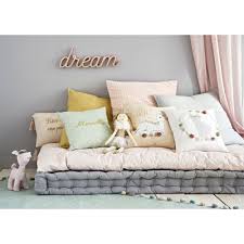 linge parures de lits et plaids ados matelas de sol enfant matelas de sol capitonne matelas futon